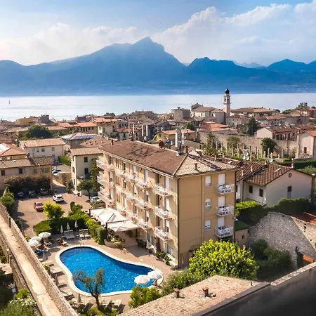 Hotel Romeo Torri Del Benaco