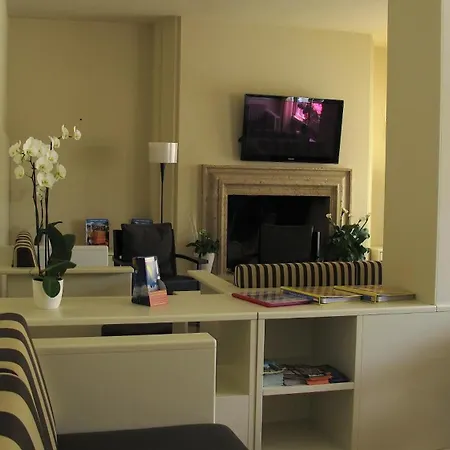 Hotel Romeo Torri Del Benaco