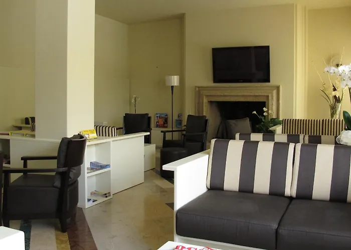 Romeo Torri Del Benaco