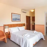 Hotel Romeo