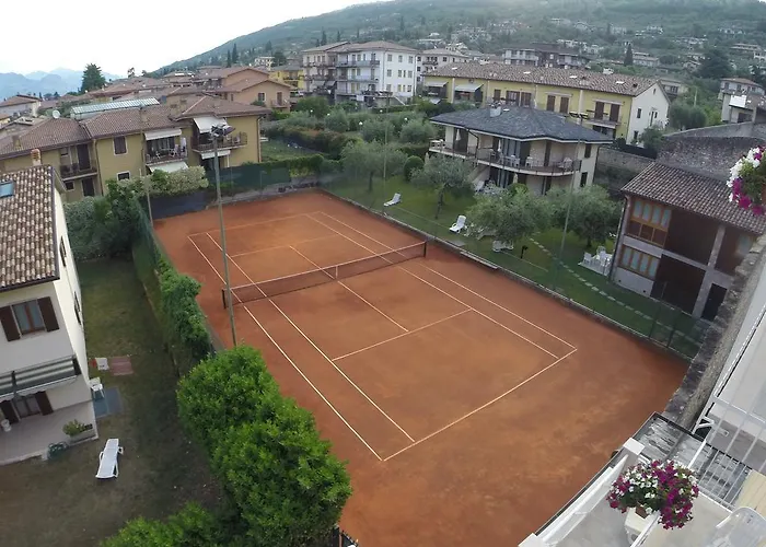 Romeo Torri Del Benaco